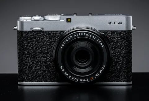 X-E4 camera body