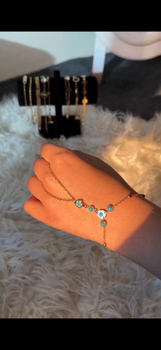 Ocean drop Finger bracelet