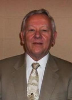Leonard Davis