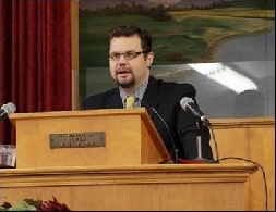 Minister Photo