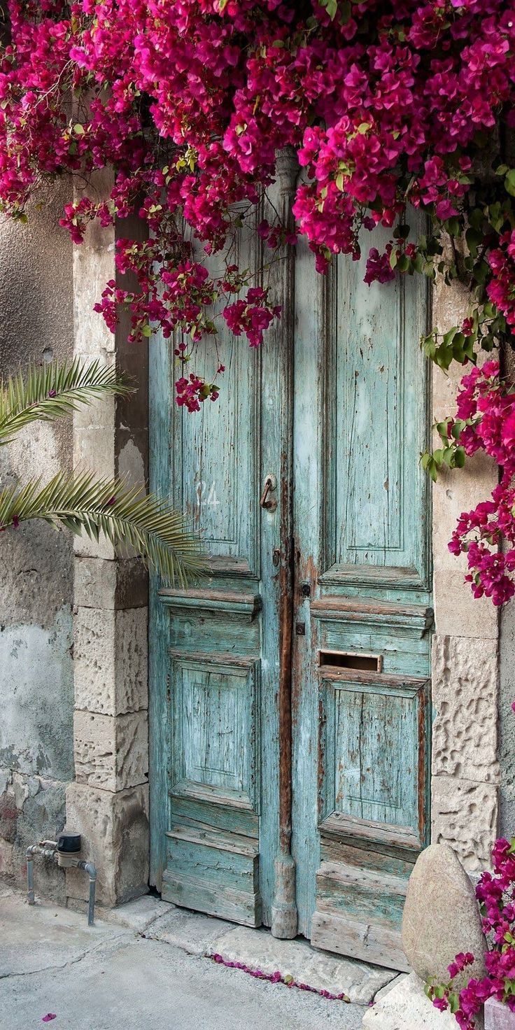 Bright Detail Inspiration number 053: Thoughtful Visual Gift Idea With Personality and Style