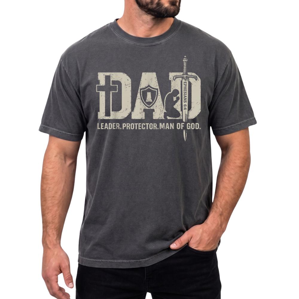 Vintage Man of God Husband Dad Christian Dad Father’s Day T-Shirt, Dad Grandpa Stepdad Shirt, Christian Shirt, Casual Menswear