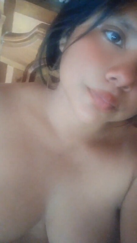 SEXY CUTE YOUNG BUSTY GF SHOWING FULL NUDE