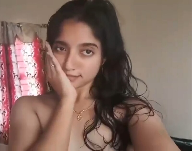 CUTE SLIM SEXY GIRL TEASING PERKY BOOBS