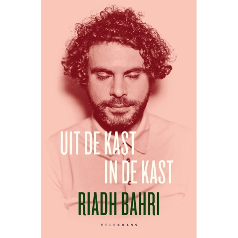 Uit de kast. In de kast (Paperback)