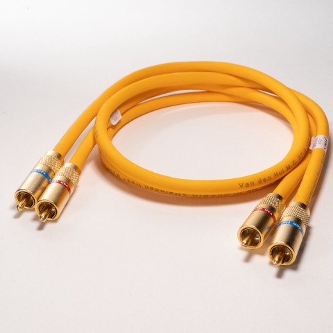 Van Den Hul D-102 III H 3T pair RCA 120cm interlink interconnect met zeer hoge beschermingsfactor