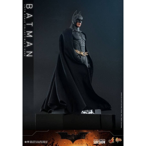 Hot Toys Batman Begins Movie Masterpiece