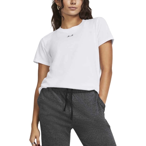 Under Armour T-shirt