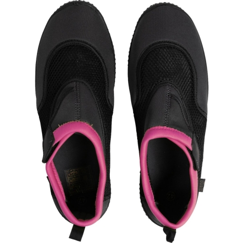 Waterschoenen Arena