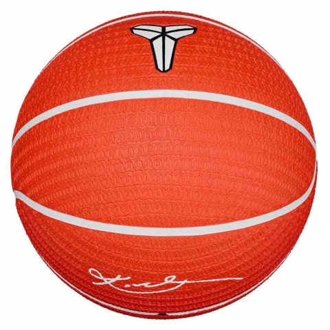 Sportsbal Nike Playground Bryant
