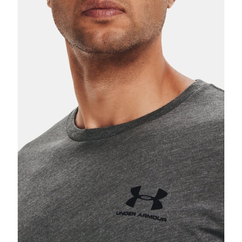 Men's Under Armour Sportstyle Left Chest Short Sleeve T-Shirt in Grey
