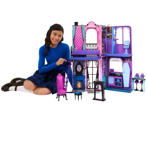 Monster High bootique hotel