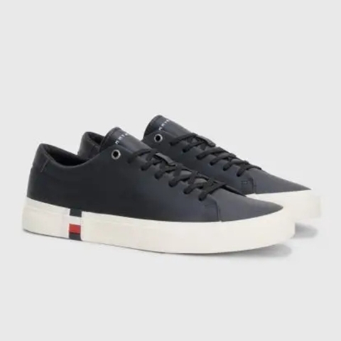 Tommy Jeans herensneakers met kenmerkend design.