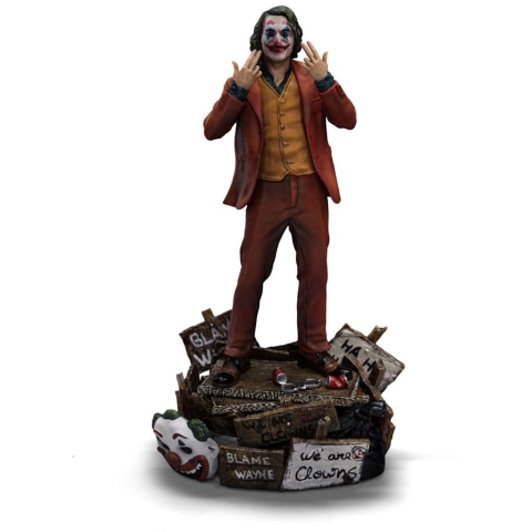 Iron Studios Deluxe Joker (Arthur Fleck) Statue