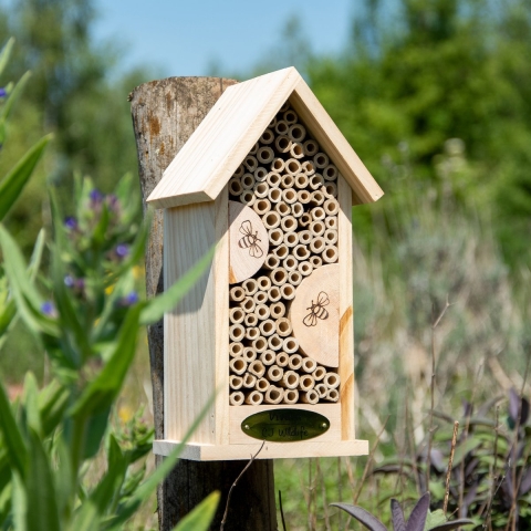 Insectenhotel Tabarca | CJ Wildlife | Producten voor insecten | Partner van Vogelbescherming Nederland