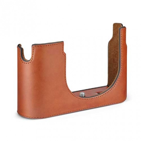 Leica Halfcase Q3 Leather Cognac