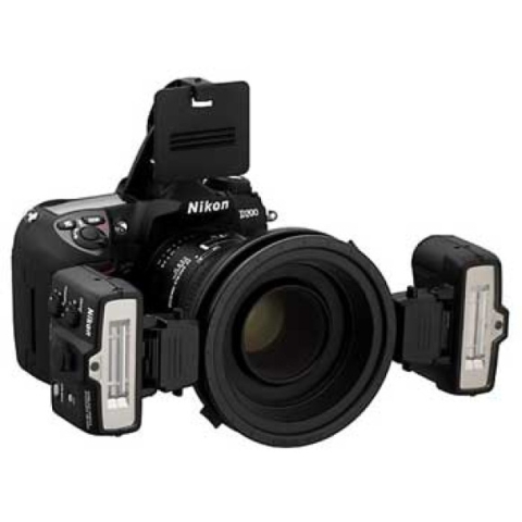 Nikon Flitserkit R1