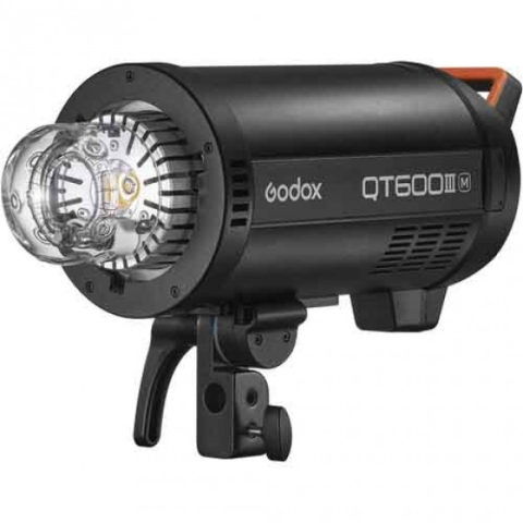 Godox QT600IIIM Bowens