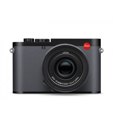 Leica Q3 43 black paint finish