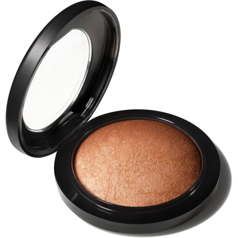 M.A.C Mineralize Skinfinish Global Glow Highlighter 10g