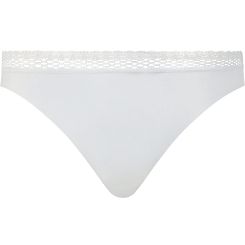 Chantelle String