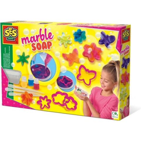 SES - Marble zeepjes gieten - zelf zeep maken - marmer effect - bloemen en vlinder vorm
