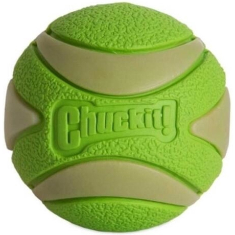 Chuckit max glow ultra squeekerbal groen