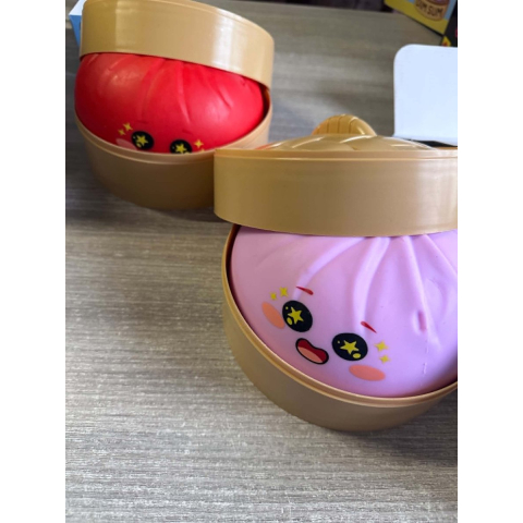 Amazing Cool squishy dumplings big 18,5cm x 10cm 5 assorti