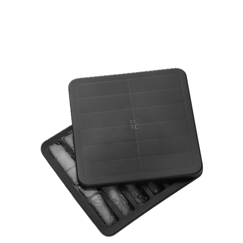 RIG-TIG - FREEZE-IT ice cube tray with lid - Black - H 2.5 cm