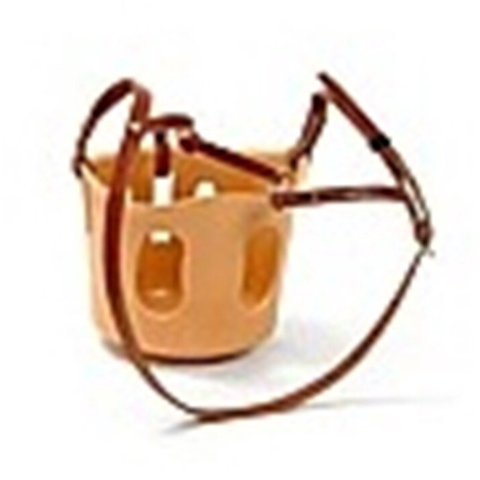 Plastic muilkorf met nekband Racing Tack