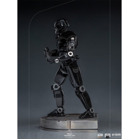 Star Wars "Dark Trooper" The Mandalorian Statue
