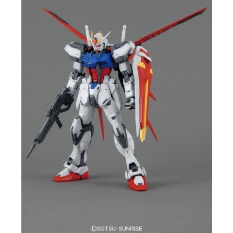 GUNDAM - Model Kit - MG 1/100 - Aile Strike Gundam - 18 CM
