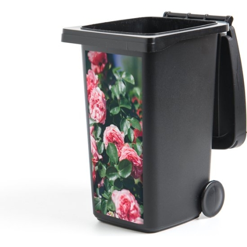 Container sticker Mooie roze roos in zomertuin - 44x98 cm - Kliko sticker