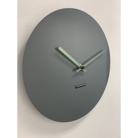 Wandklok CHANTALBRANDO -- MOONTAN GREY NARDO -- MODERN DESIGN -- MADE IN HOLLAND