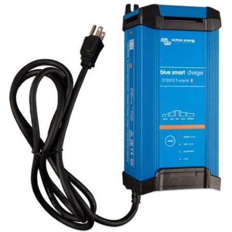 Victron Blue Power IP22 (Type: 12V/30A - 3 Uitgangen)