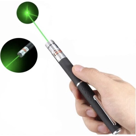 Q247® | Professionele Laserpen Groen - Laserlampje - Laserpointer Kat - Laser - CE Certificaat - Laser-pointer Lange Afstand, Laser-pointer Pen, TV Led Lcd - AA Batterijen -