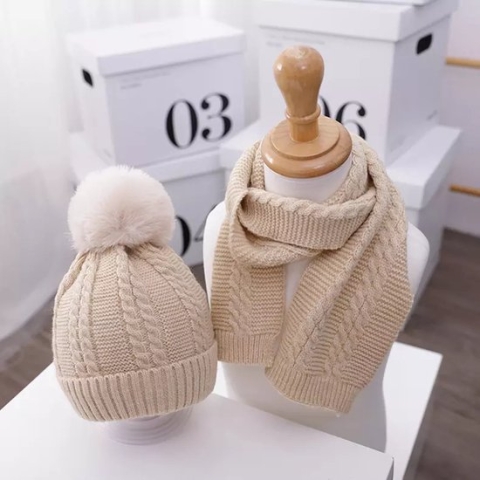 2 Stuks Set - Muts (voering) en sjaal - Kind Meisje - 2-3 jaar - Beige Effen