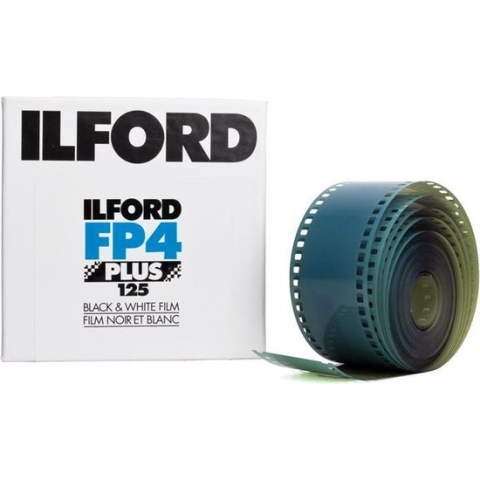 1 Ilford FP-4 plus 135/17m