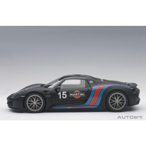 AutoArt 1/18 Porsche 918 Spyder Weissach Package - 2013 - Black/ Martini Livery