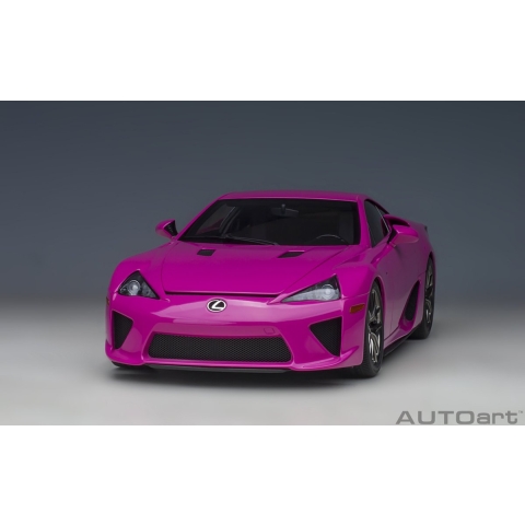 AUTOart 1/18 Lexus LFA, Passionate Pink