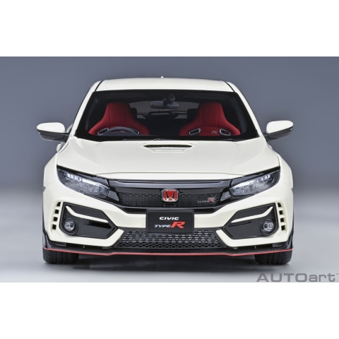 AUTOart 1/18 Honda Civic Type R (FK8) - 2021, Championship White