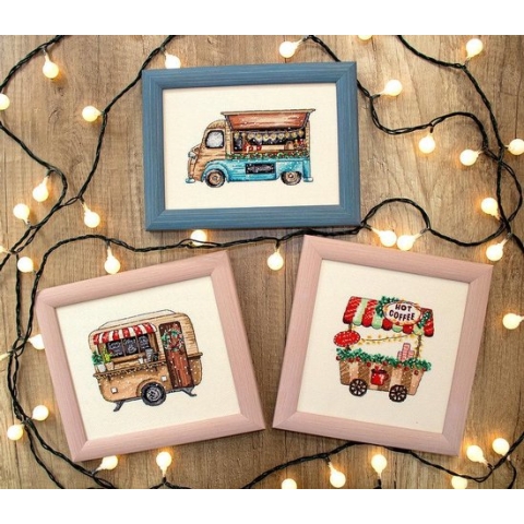 Borduurpakket LETISTITCH 8001 Happy Holidays