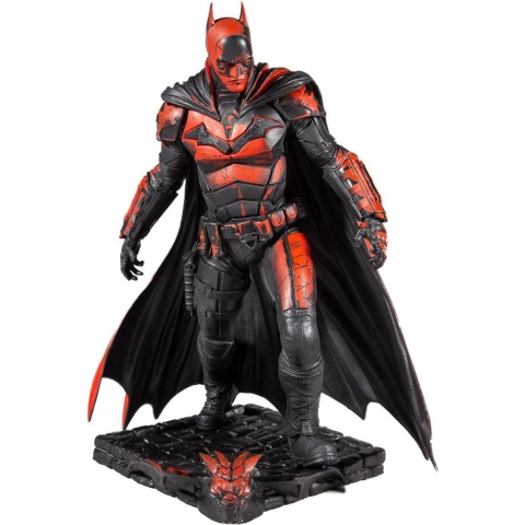 The Batman (Gold Label) - The Batman Movie Posed PVC Statue (30 cm)