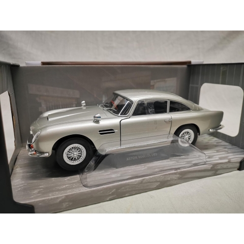Aston Martin DB5 1964 - 1:18 - Solido