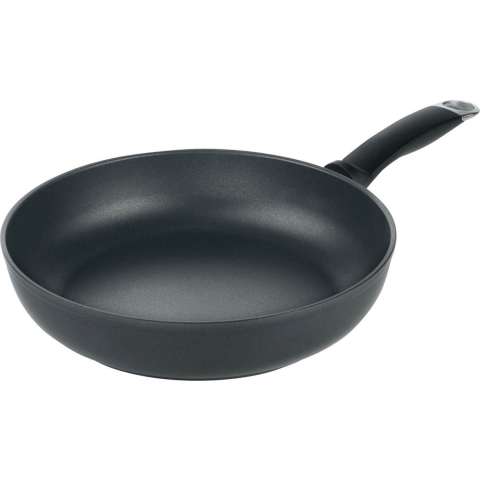 Kuhn Rikon Titanio Star - Hapjespan - Sauteerpan - 24cm - Non Stick - 5,5 mm dikke bodem