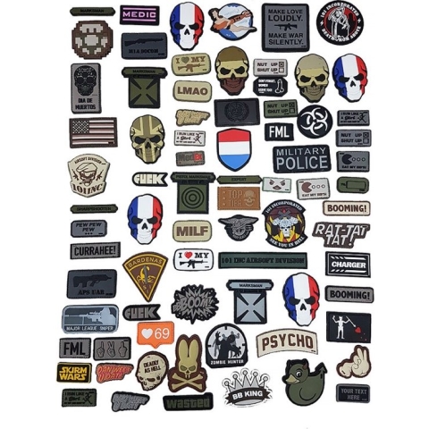 Zak assortie PVC emblemen 75 stuks