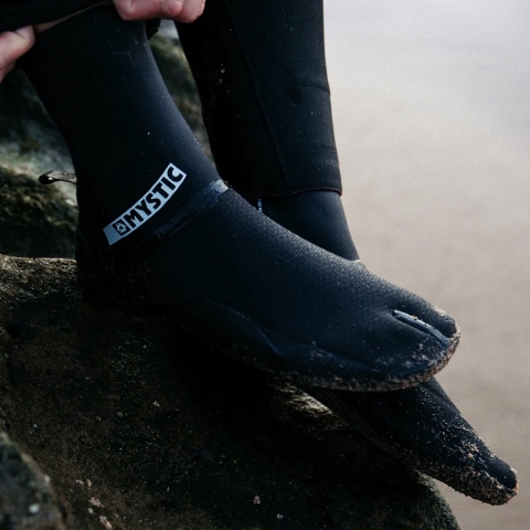 Mystic Majestic Boot 5mm Split Toe - Black