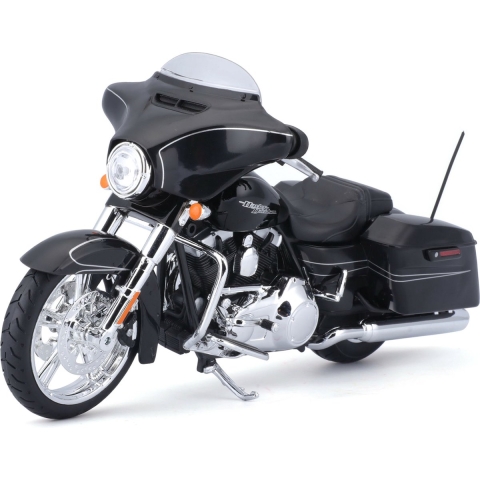 Model motor Harley Davidson Street Glide 2015 schaal 1:12/20 x 8 x 11 cm -