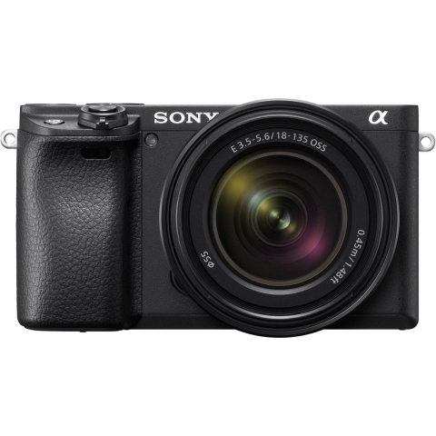Sony A6400 Body Zwart + 18-135mm F3.5-5.6 OSS