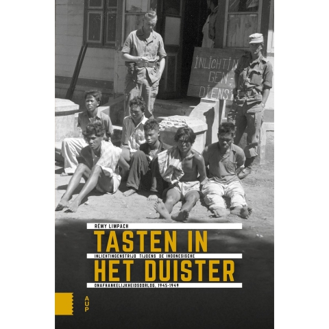 Tasten in het duister (Paperback)